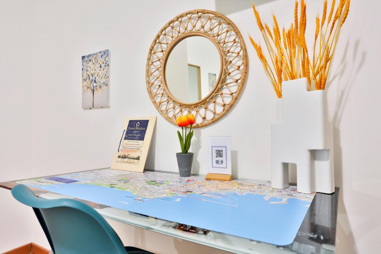 Porta Medina Apartment เนเปิลส์ ภายนอก รูปภาพ
