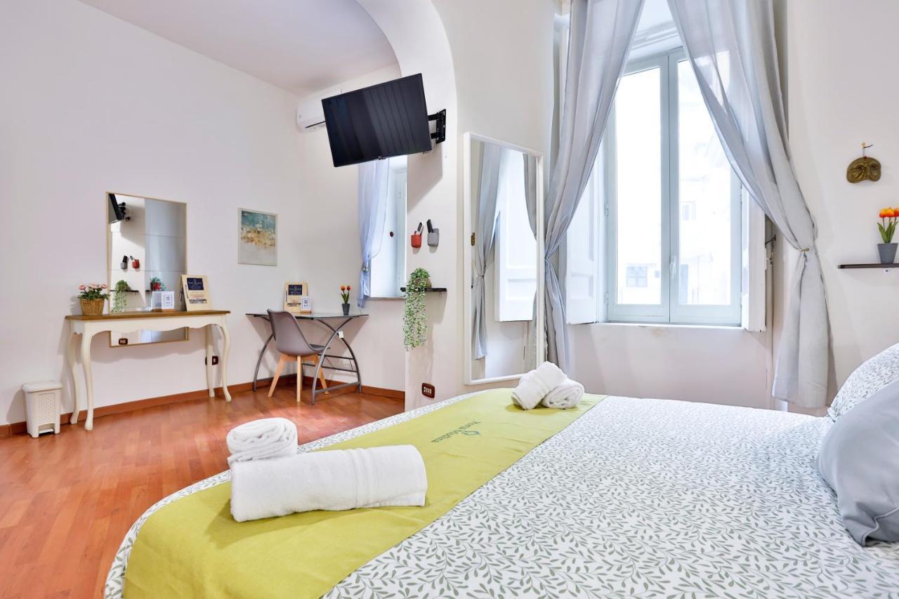 Porta Medina Apartment เนเปิลส์ ภายนอก รูปภาพ