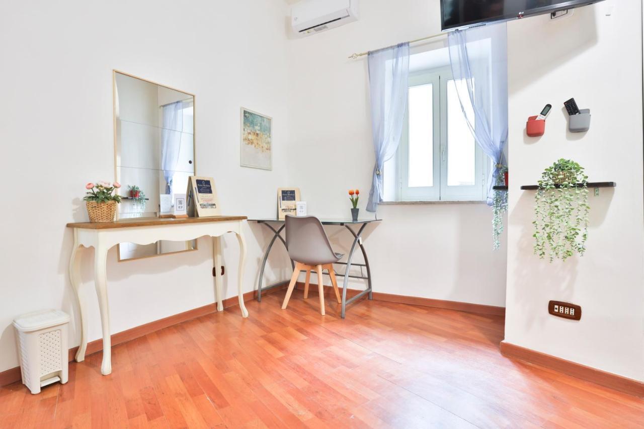 Porta Medina Apartment เนเปิลส์ ภายนอก รูปภาพ