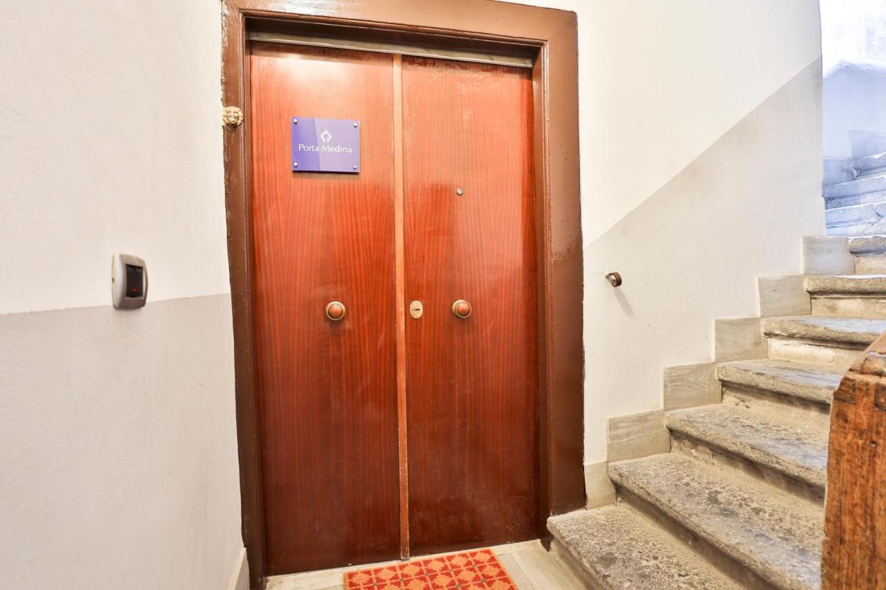 Porta Medina Apartment เนเปิลส์ ภายนอก รูปภาพ