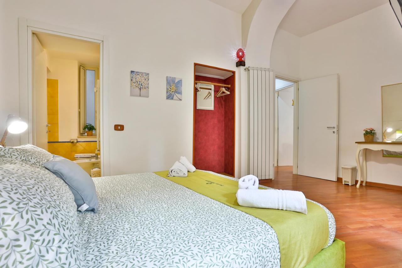 Porta Medina Apartment เนเปิลส์ ภายนอก รูปภาพ
