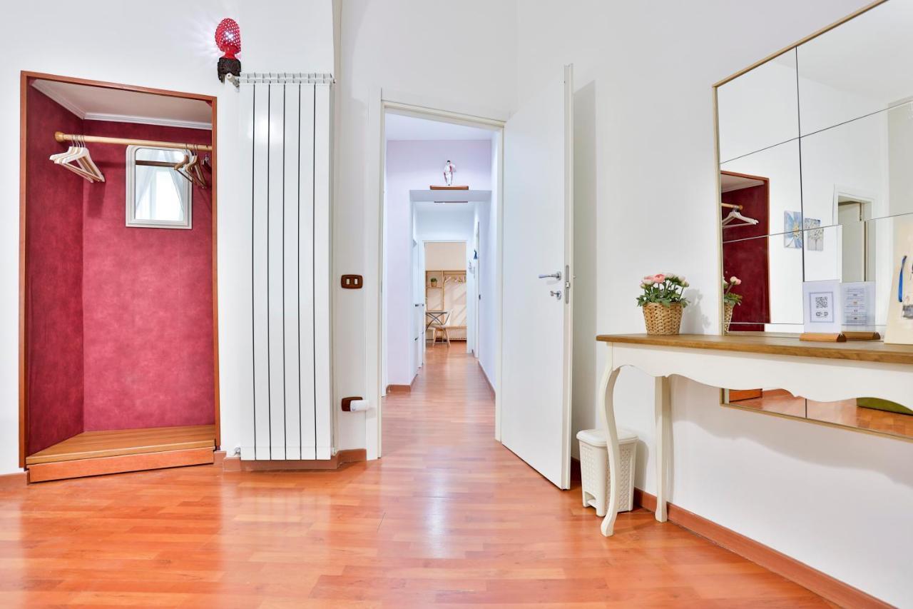 Porta Medina Apartment เนเปิลส์ ภายนอก รูปภาพ