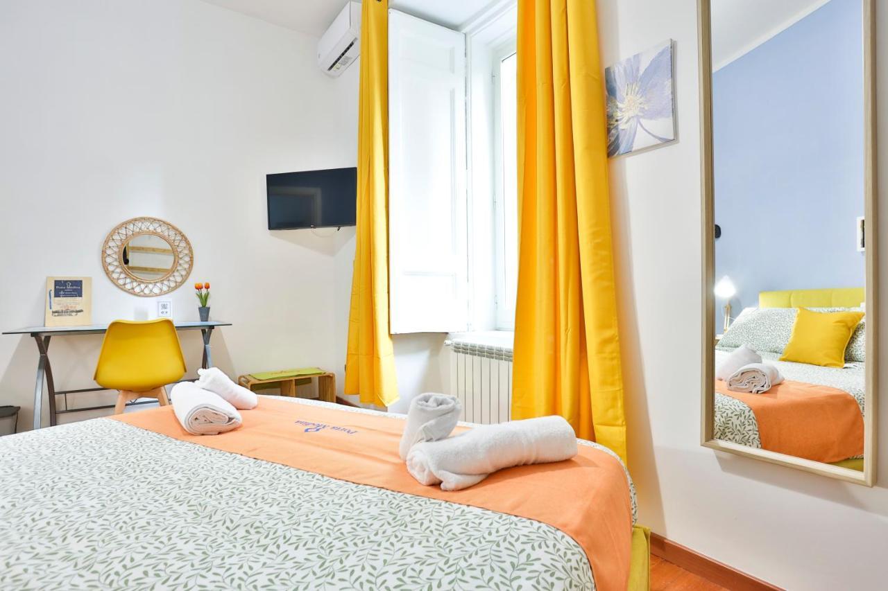 Porta Medina Apartment เนเปิลส์ ภายนอก รูปภาพ